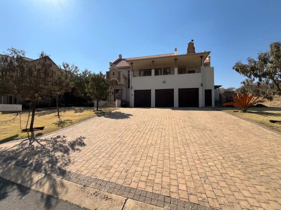 4 Bedroom Property for Sale in Silver Lakes Gauteng