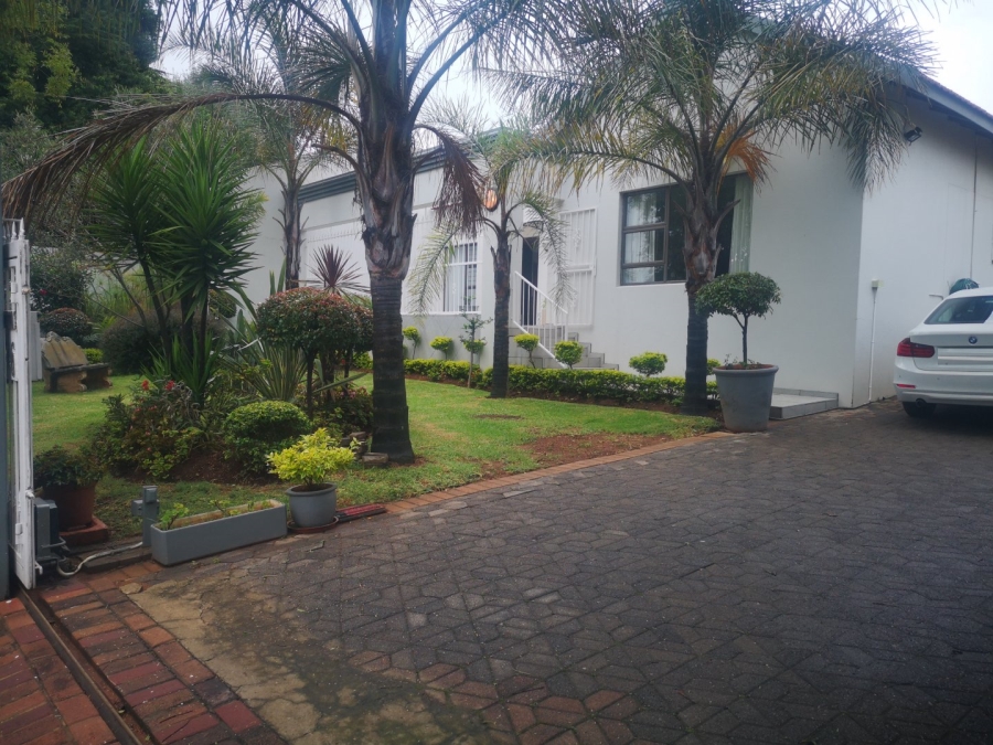 4 Bedroom Property for Sale in Sunnyridge Gauteng