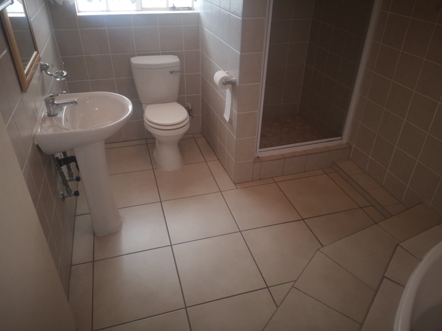 4 Bedroom Property for Sale in Sunnyridge Gauteng