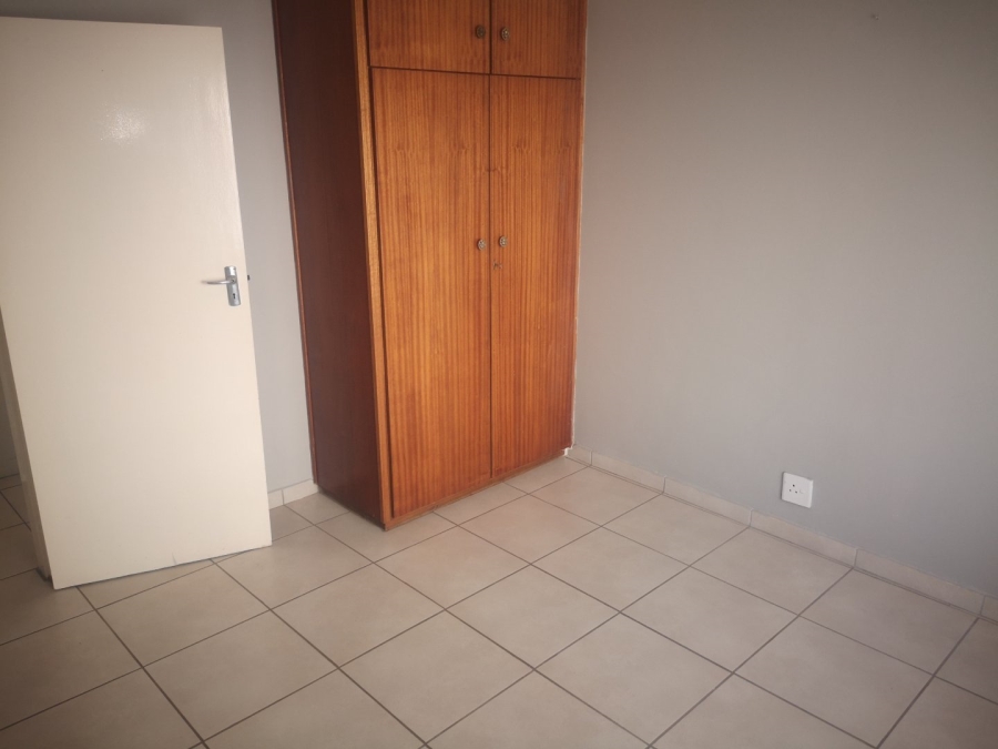 4 Bedroom Property for Sale in Sunnyridge Gauteng