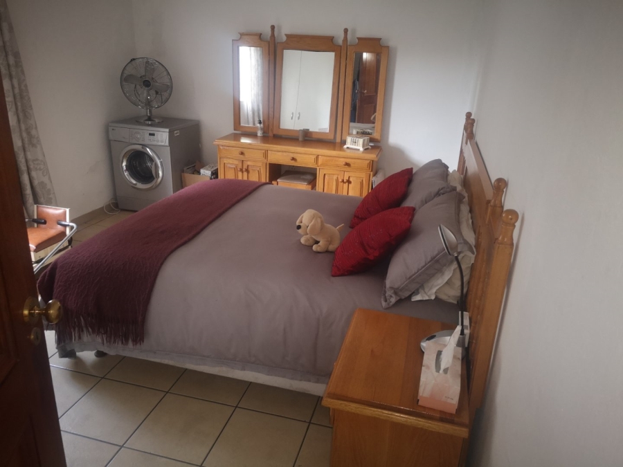 4 Bedroom Property for Sale in Sunnyridge Gauteng