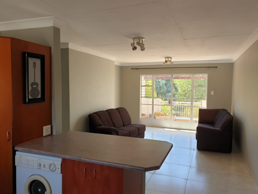 2 Bedroom Property for Sale in Sonneglans Gauteng