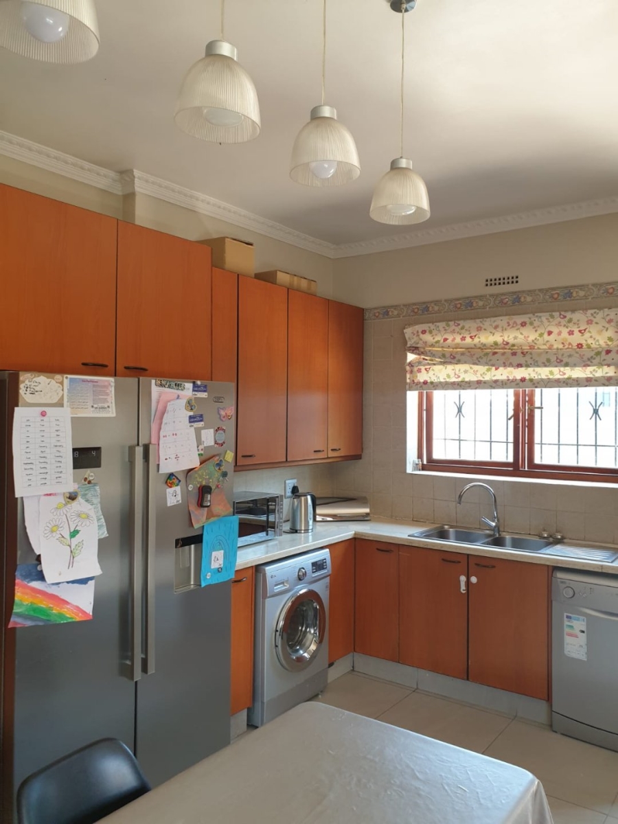 3 Bedroom Property for Sale in Orange Grove Gauteng