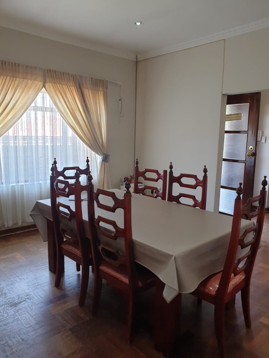 3 Bedroom Property for Sale in Orange Grove Gauteng