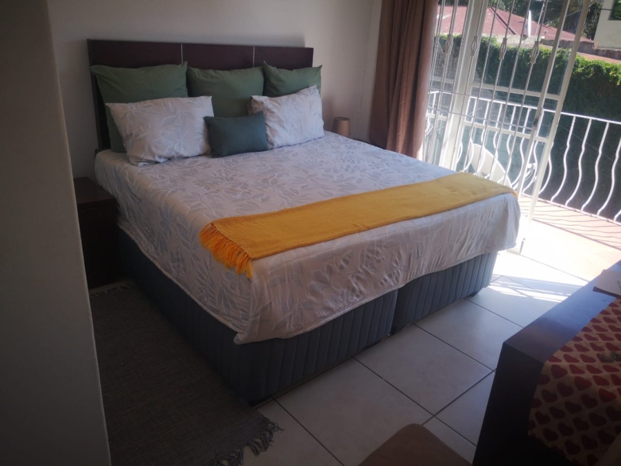 5 Bedroom Property for Sale in Wychwood Gauteng