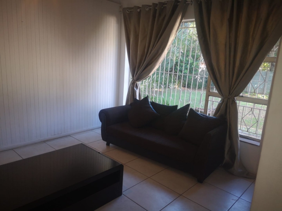 5 Bedroom Property for Sale in Wychwood Gauteng