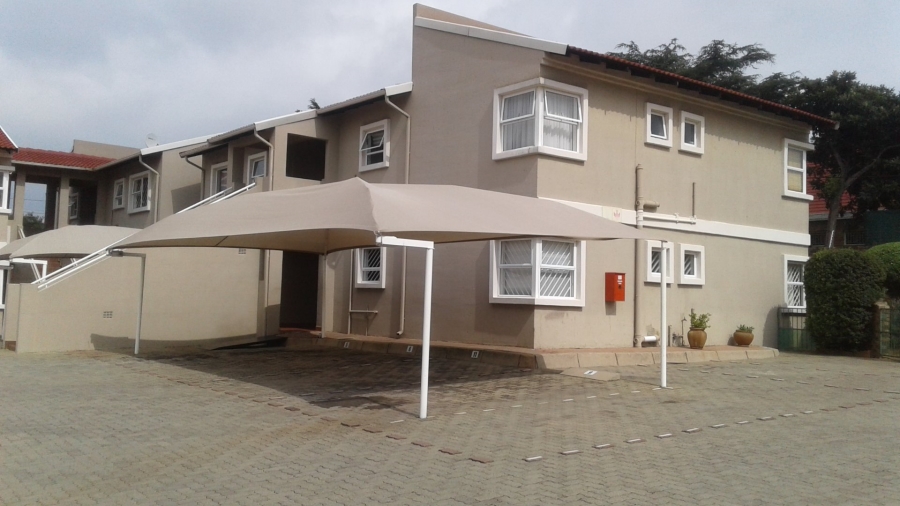 2 Bedroom Property for Sale in Wannenburghoogte Gauteng