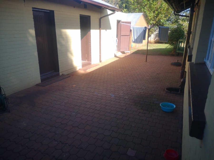 3 Bedroom Property for Sale in Wychwood Gauteng