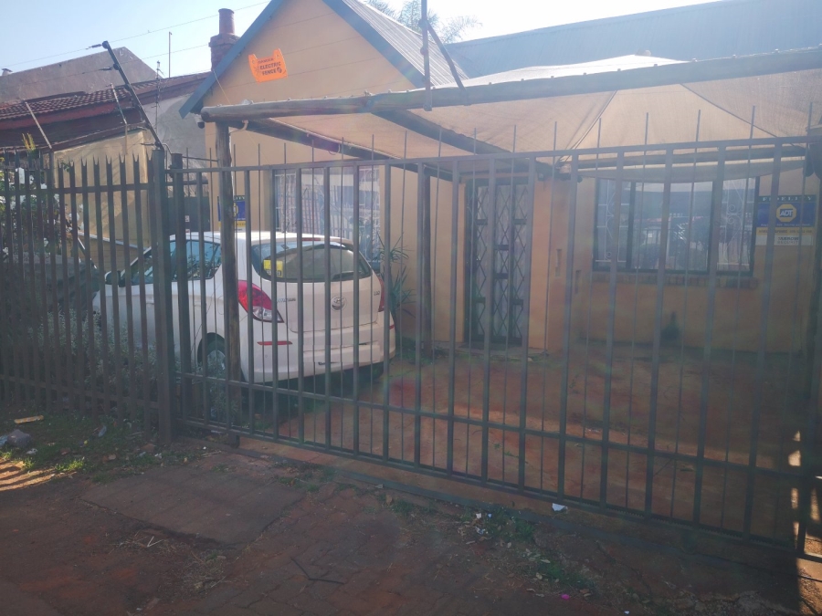 3 Bedroom Property for Sale in Bezuidenhout Valley Gauteng