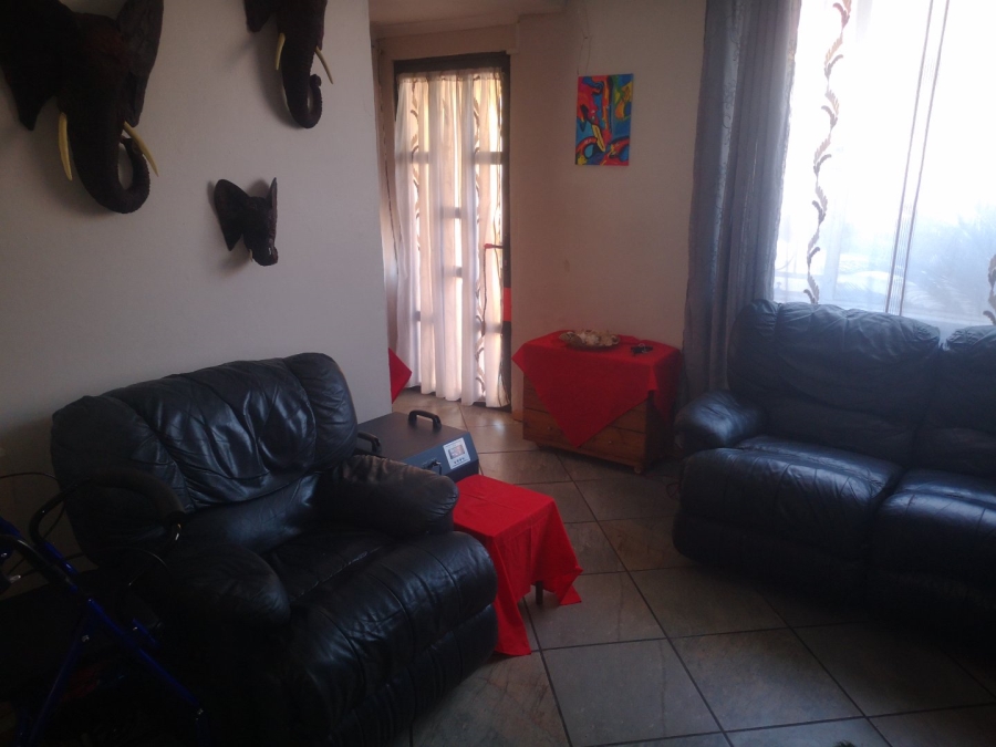 3 Bedroom Property for Sale in Bezuidenhout Valley Gauteng