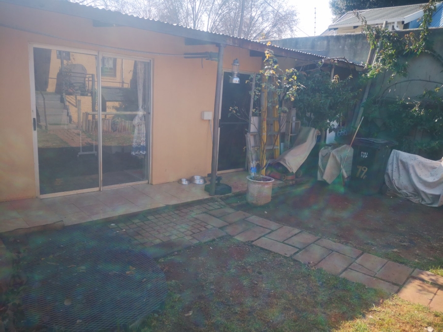 3 Bedroom Property for Sale in Bezuidenhout Valley Gauteng