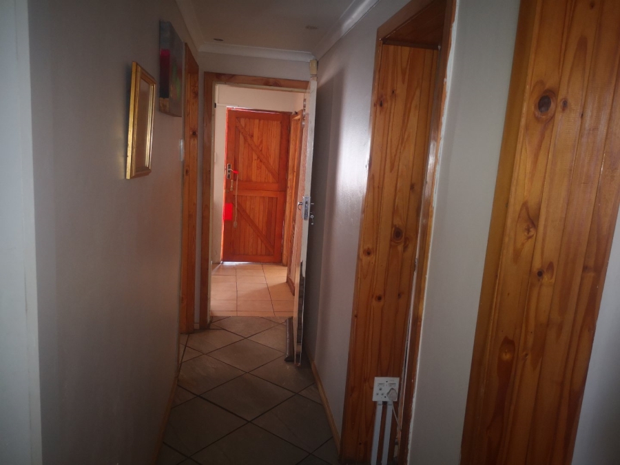 3 Bedroom Property for Sale in Bezuidenhout Valley Gauteng