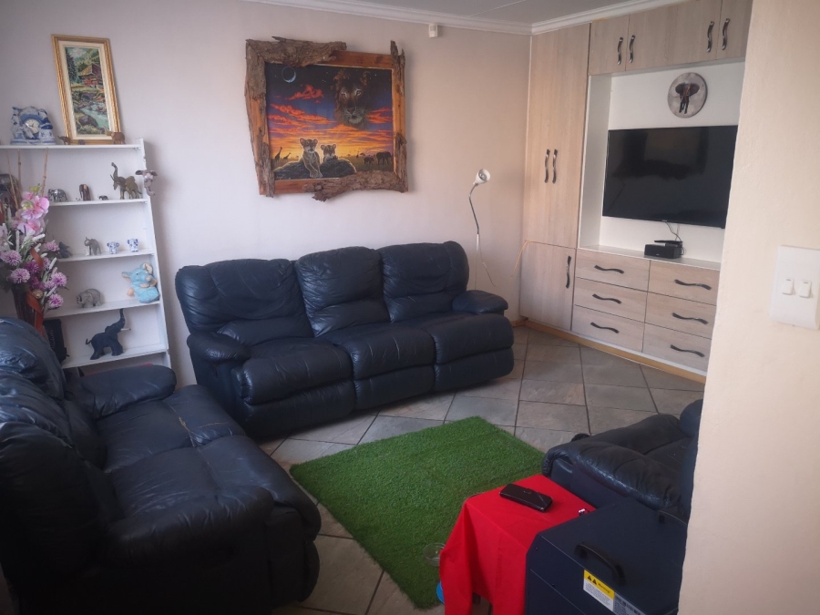 3 Bedroom Property for Sale in Bezuidenhout Valley Gauteng