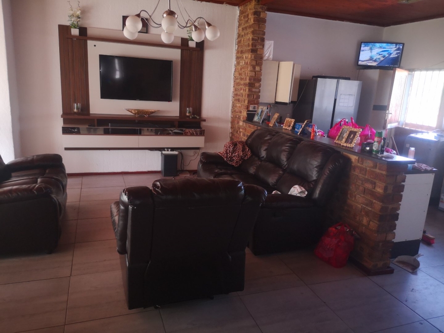 3 Bedroom Property for Sale in Bezuidenhout Valley Gauteng