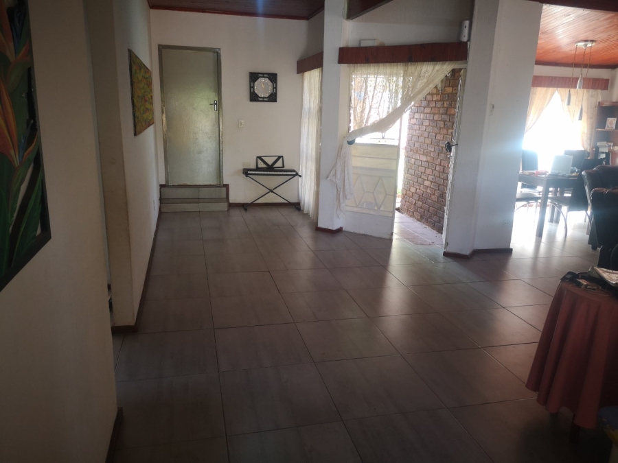 3 Bedroom Property for Sale in Bezuidenhout Valley Gauteng