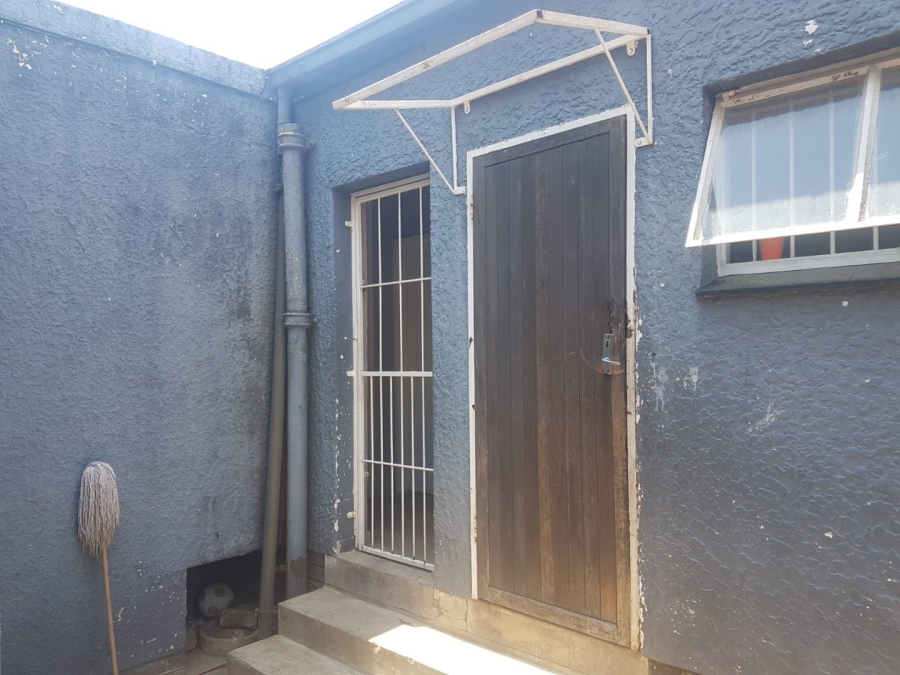 3 Bedroom Property for Sale in Fairwood Gauteng