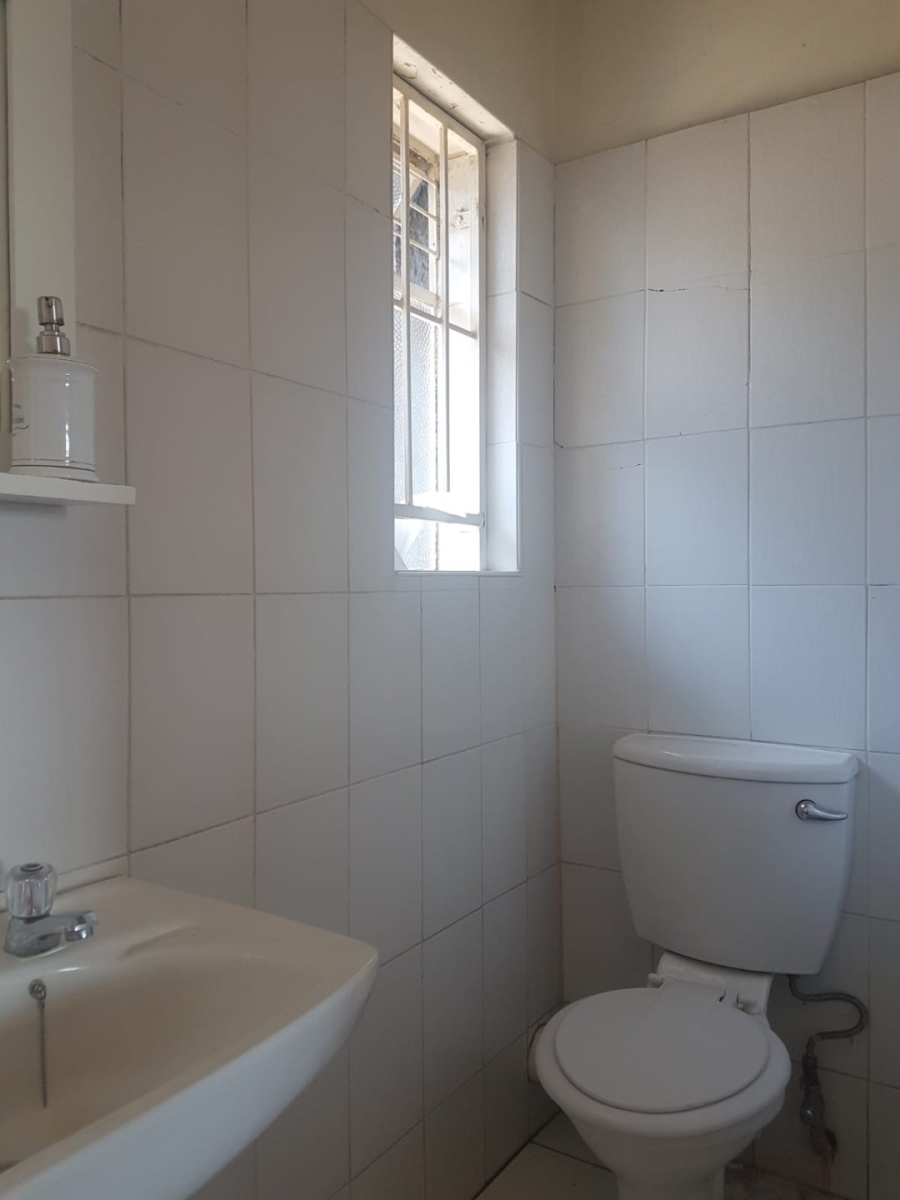 3 Bedroom Property for Sale in Fairwood Gauteng