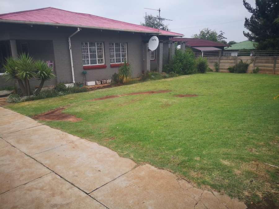 3 Bedroom Property for Sale in Wychwood Gauteng