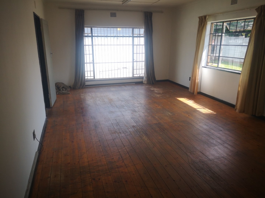 3 Bedroom Property for Sale in Sunnyridge Gauteng