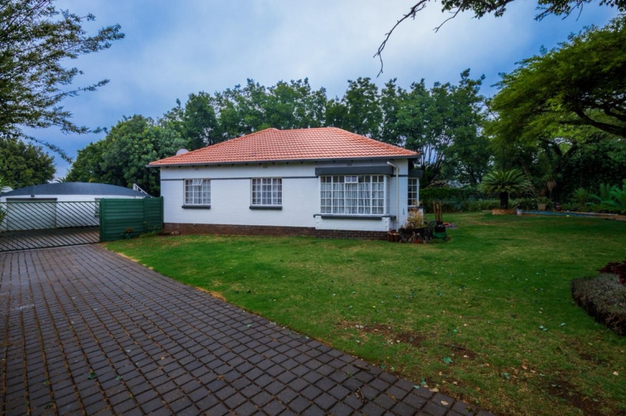 3 Bedroom Property for Sale in Hurlyvale Gauteng