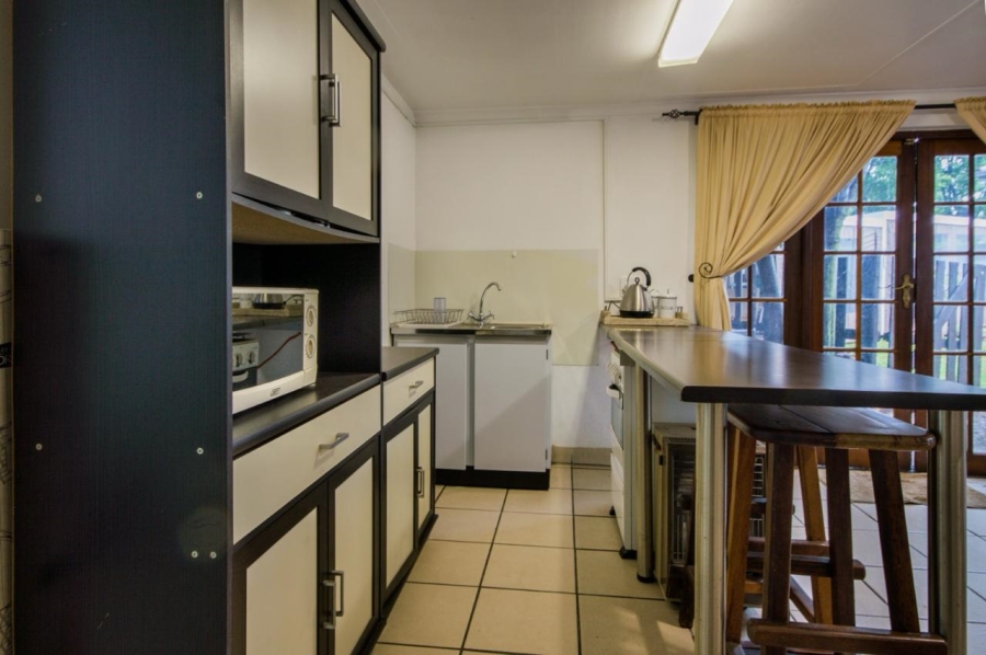 3 Bedroom Property for Sale in Hurlyvale Gauteng