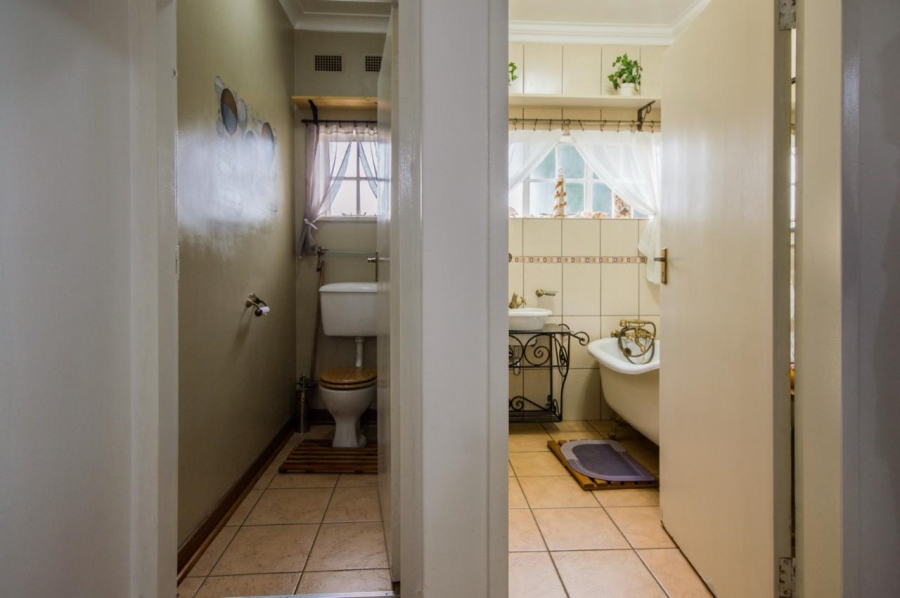 3 Bedroom Property for Sale in Hurlyvale Gauteng