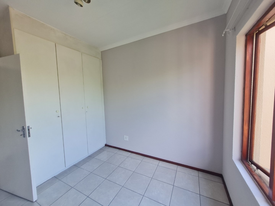 2 Bedroom Property for Sale in Dowerglen Ext 4 Gauteng