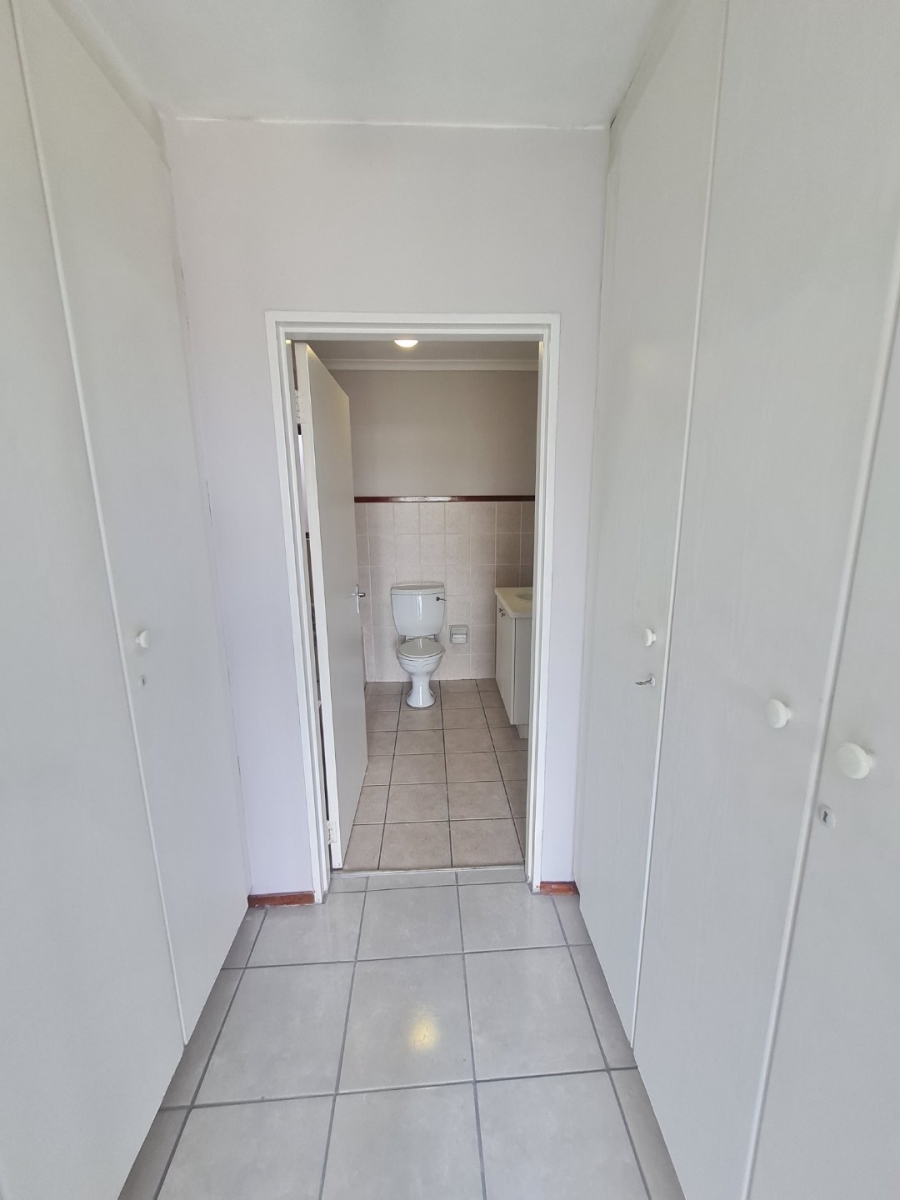 2 Bedroom Property for Sale in Dowerglen Ext 4 Gauteng