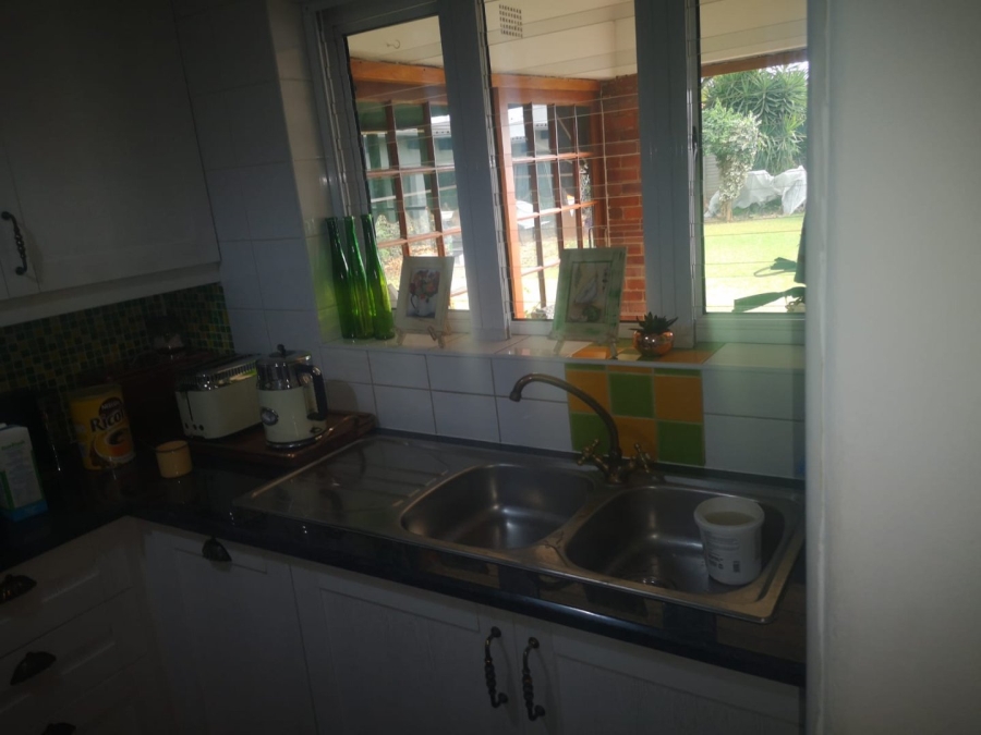 4 Bedroom Property for Sale in Sunnyridge Gauteng