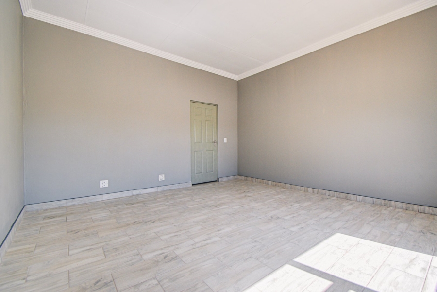 8 Bedroom Property for Sale in Klopperpark Gauteng