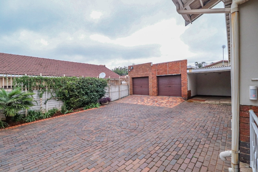 3 Bedroom Property for Sale in Malvern East Gauteng