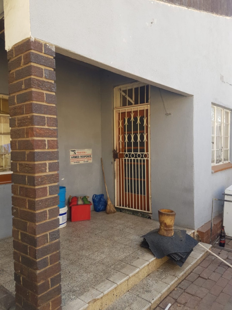 4 Bedroom Property for Sale in Bezuidenhout Valley Gauteng