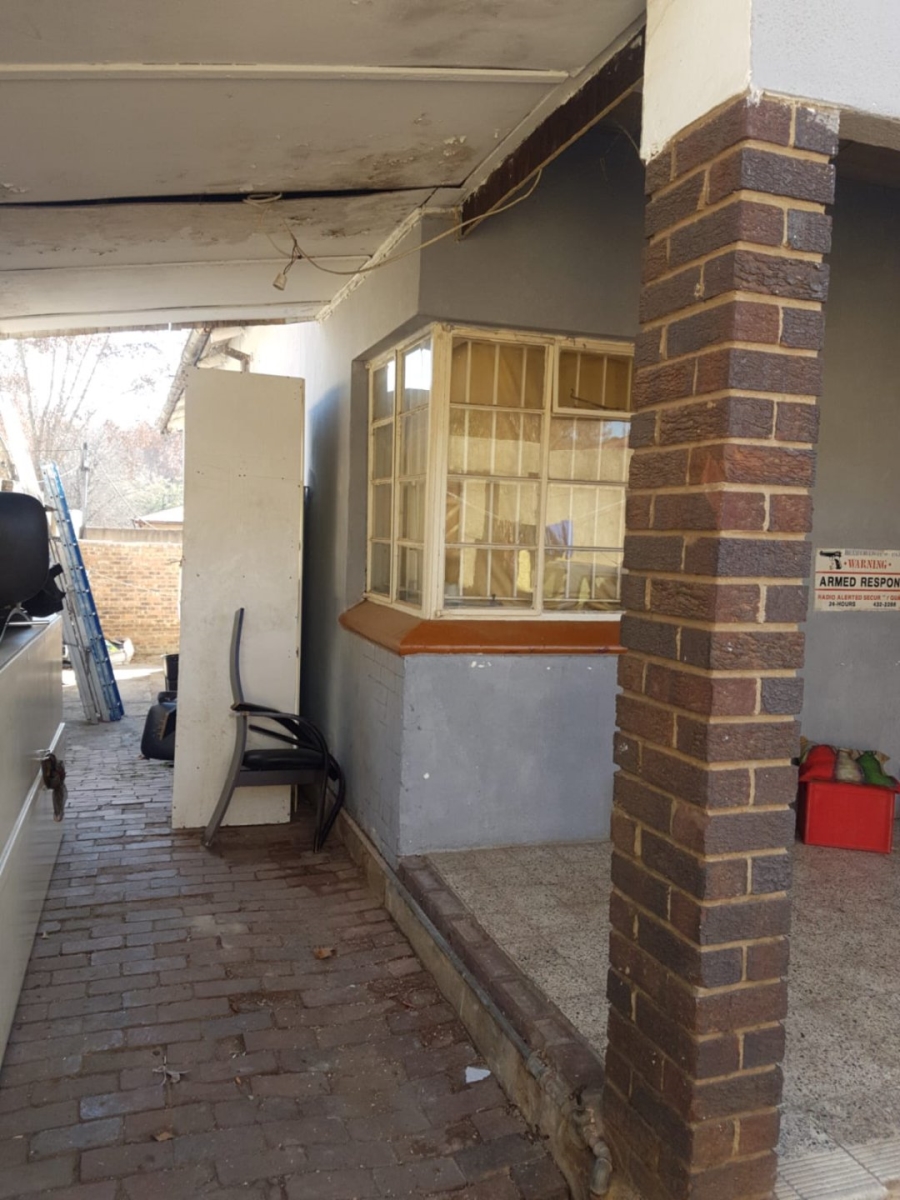 4 Bedroom Property for Sale in Bezuidenhout Valley Gauteng