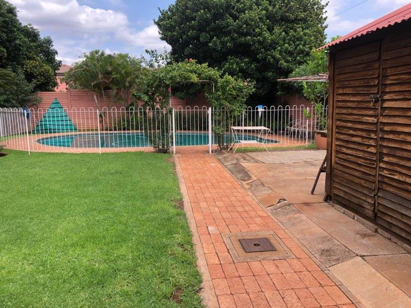 3 Bedroom Property for Sale in Kwaggasrand Gauteng