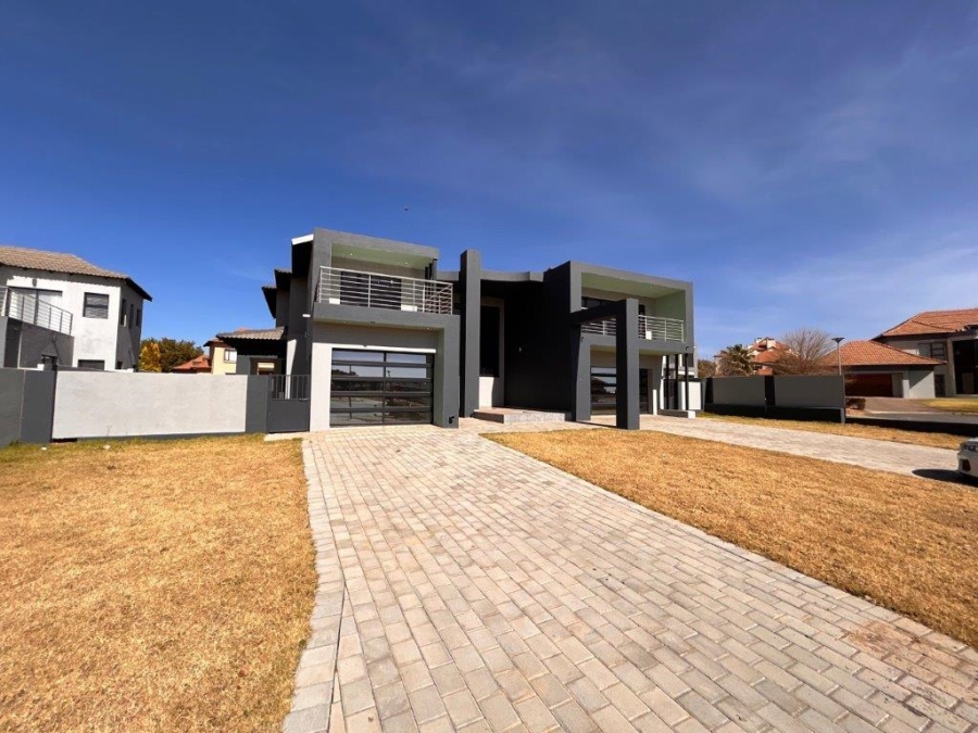 5 Bedroom Property for Sale in Savannah Country Estate Gauteng