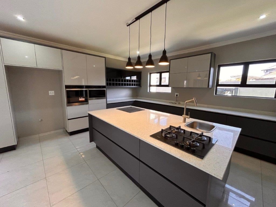 5 Bedroom Property for Sale in Savannah Country Estate Gauteng