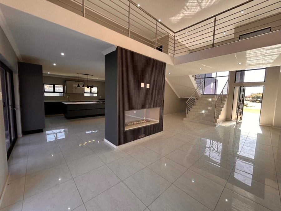 5 Bedroom Property for Sale in Savannah Country Estate Gauteng