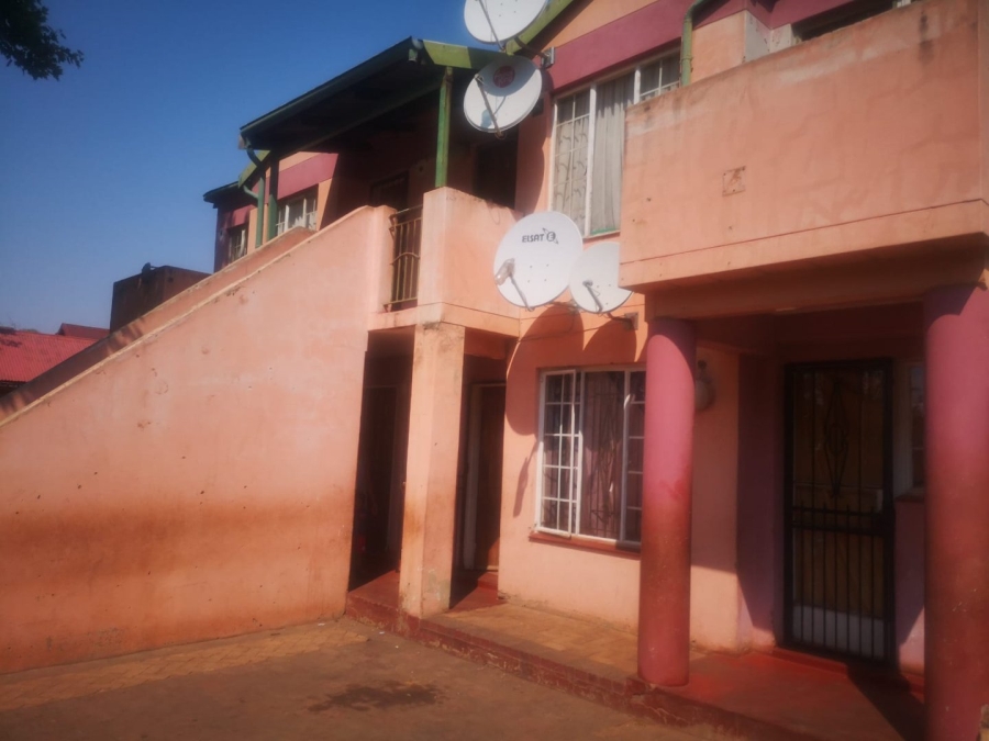 2 Bedroom Property for Sale in Jeppestown Gauteng