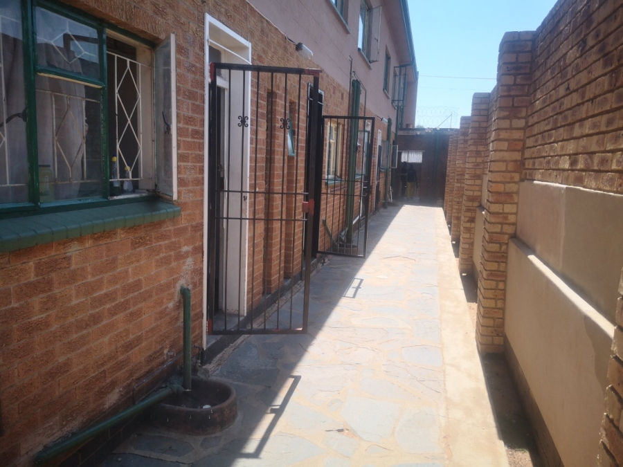  Bedroom Property for Sale in Jeppestown Gauteng