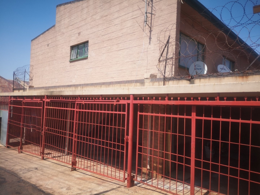  Bedroom Property for Sale in Jeppestown Gauteng