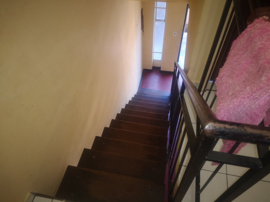  Bedroom Property for Sale in Jeppestown Gauteng