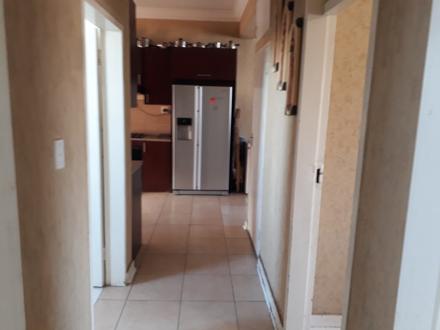 2 Bedroom Property for Sale in Troyeville Gauteng