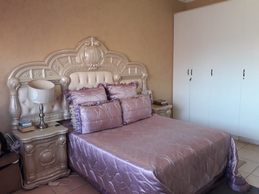 2 Bedroom Property for Sale in Troyeville Gauteng