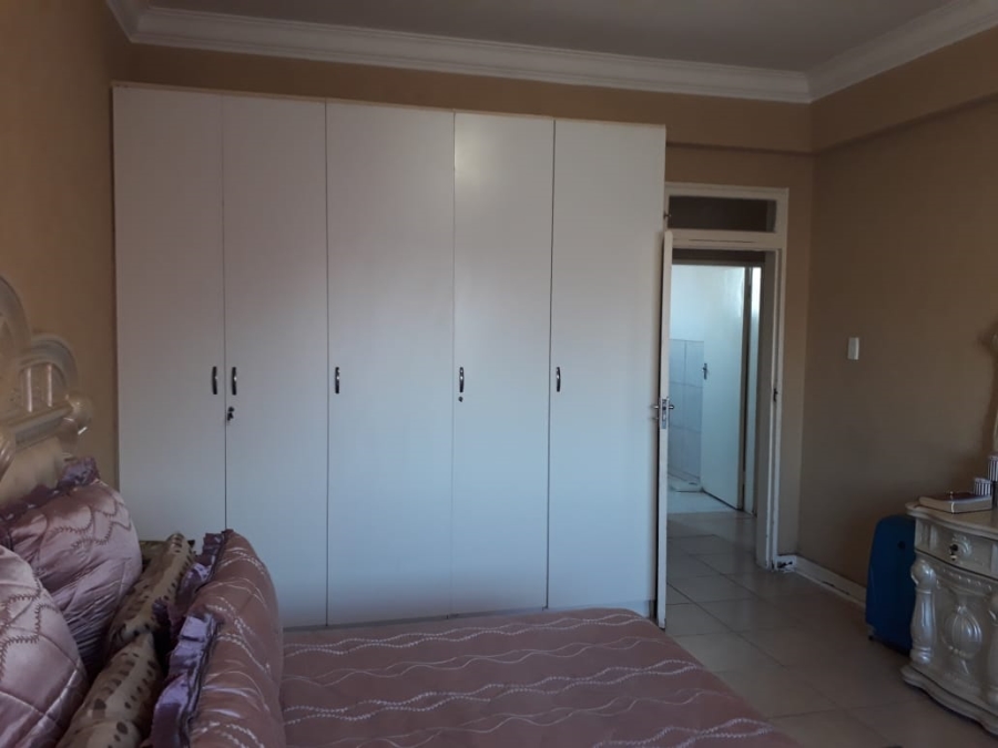 2 Bedroom Property for Sale in Troyeville Gauteng