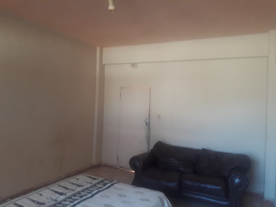 2 Bedroom Property for Sale in Jeppestown Gauteng