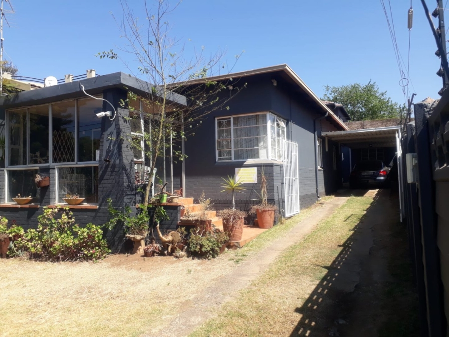 3 Bedroom Property for Sale in Orange Grove Gauteng