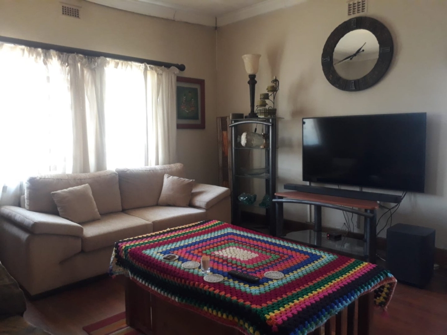 3 Bedroom Property for Sale in Orange Grove Gauteng