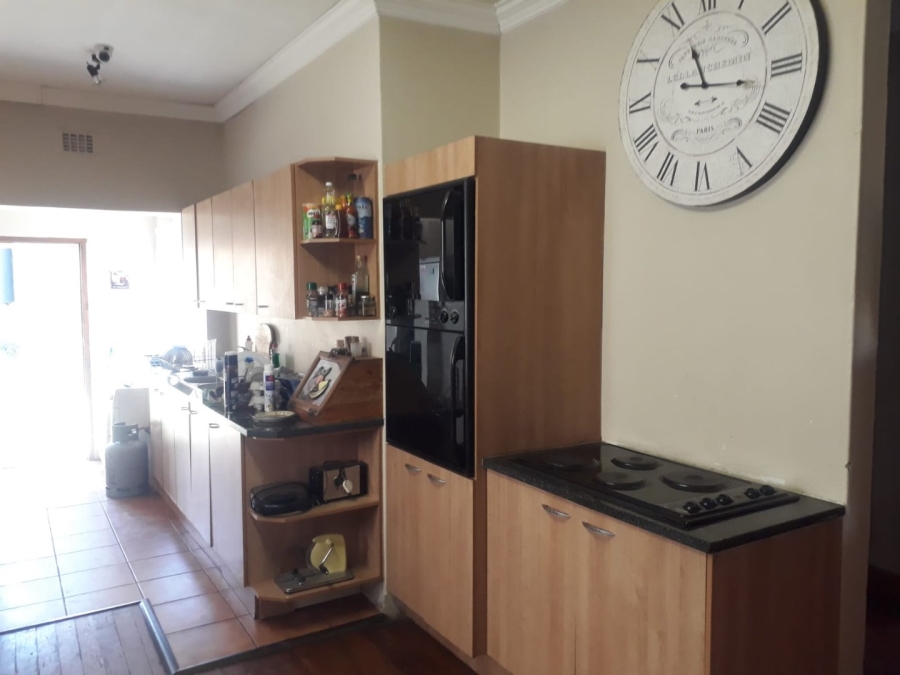 3 Bedroom Property for Sale in Orange Grove Gauteng