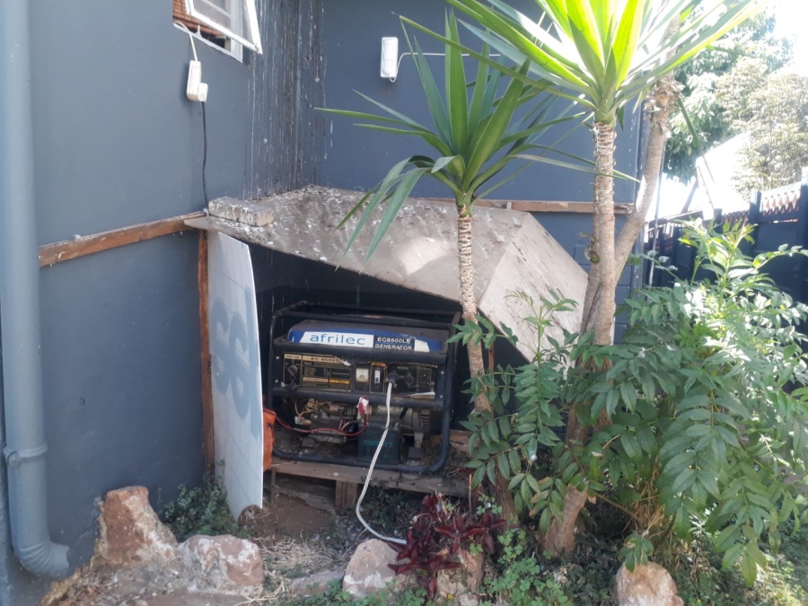 3 Bedroom Property for Sale in Orange Grove Gauteng