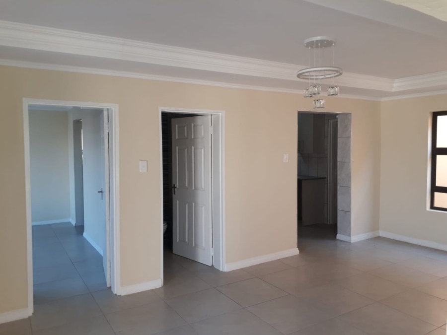 5 Bedroom Property for Sale in Bezuidenhout Valley Gauteng